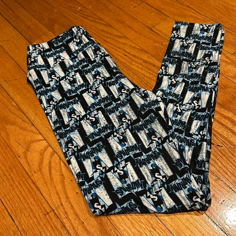 LuLaRoe Incredibles Syndrome leggings OS